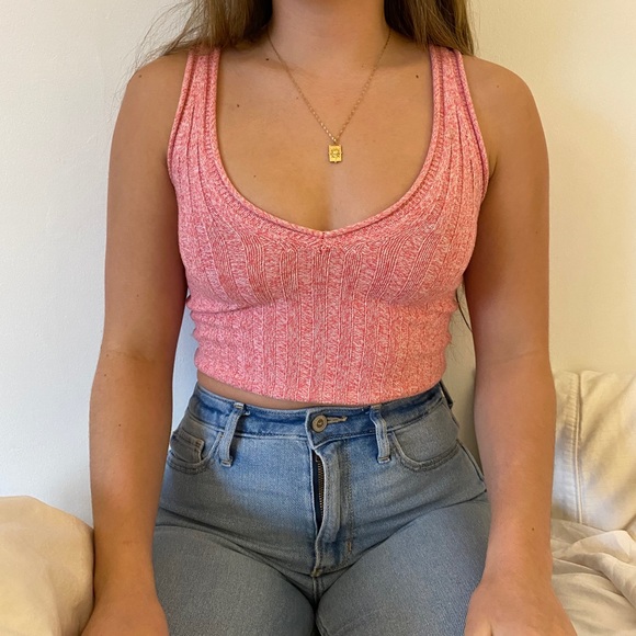 GUESS KNITTED CROP TOP - Picture 2 of 4